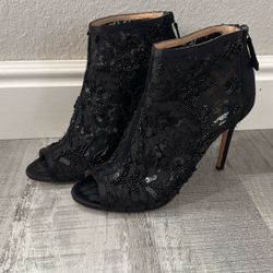 Badley Mischka Size 7.5 