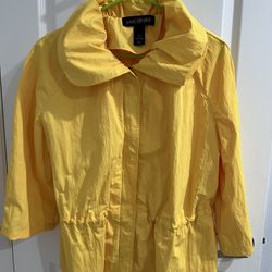 Lake Bryan Size 14/16 Raincoat Runs Small Womans 