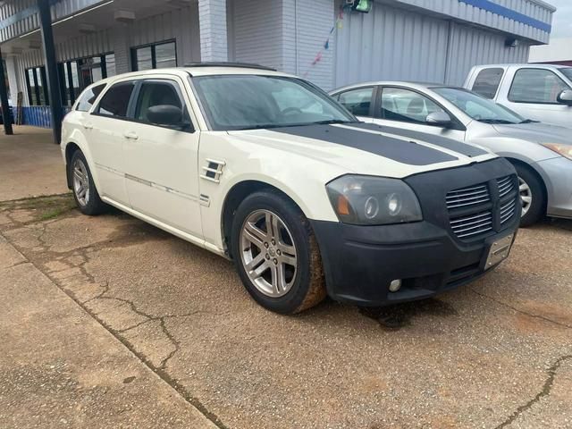 2005 Dodge Magnum