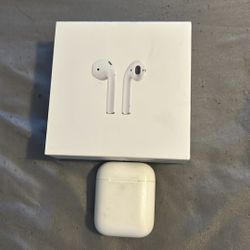 Apple AirPods, 1st Generation