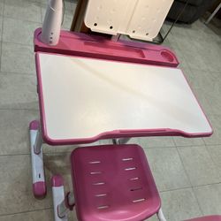 Kids Desk And Chair Set