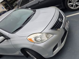 2012 Nissan Versa