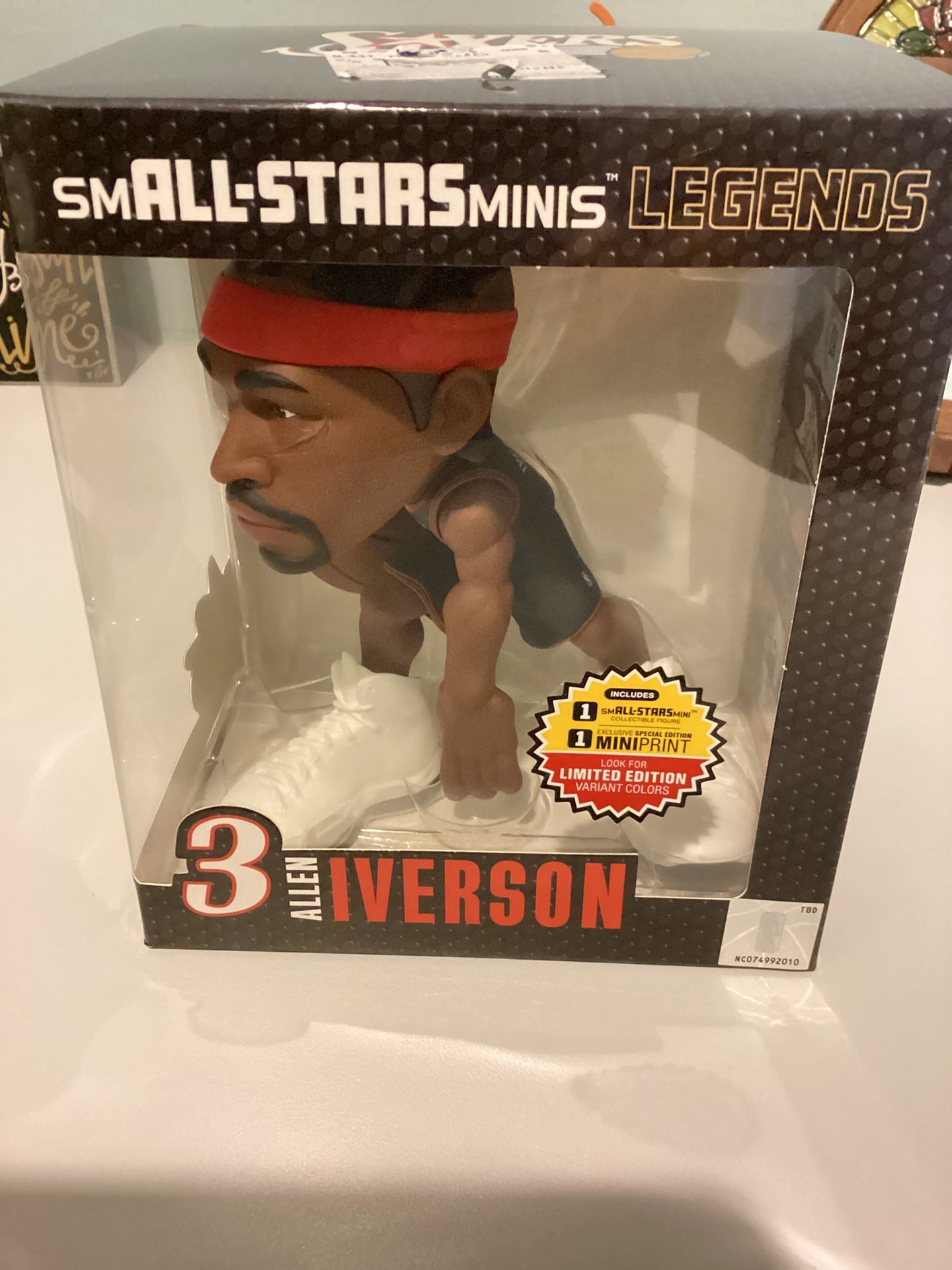 Allen Iverson Figure 76ers All Star Legends black Jersey 6 Inch New In Box