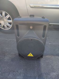 BEHRINGER 12-IN TWO-WAY 550 WATT PA SPEAKER SYSTEM WOOFER AND 1.35 COMPRESSION DRIVER