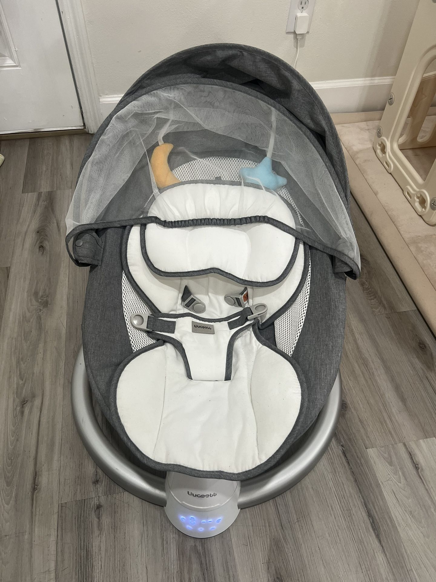 Electric Baby Swing/Chair