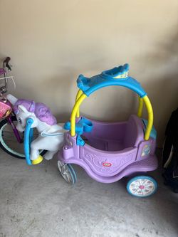 Unicorn pull carriage