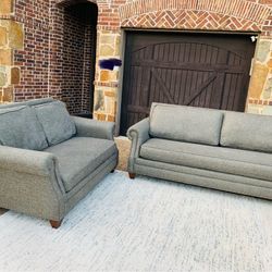 Great Comfy Sofa Set 