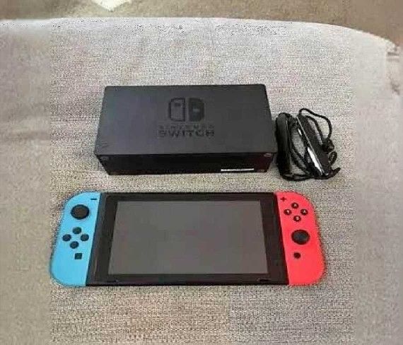 Nintendo Switch OLED with Box, Excellent Condition!