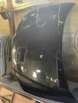 Crysler 300m Hood 