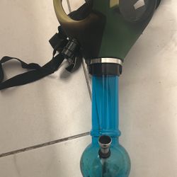 Gas Mask Bong 