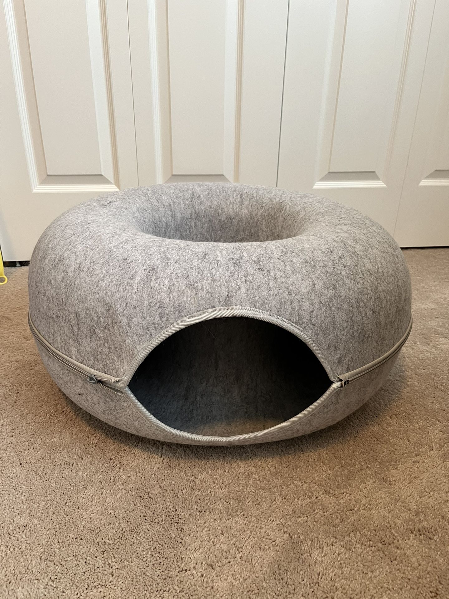 Cat Donut Tunnel