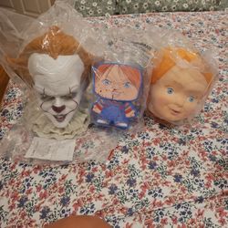 Penny wise Popcorn Bucket And Chucky SET 