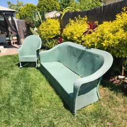 Lloyd Flanders patio furniture!