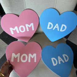 Mom And dad Heart Signs 