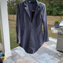 PRETTY LITTLE THING-    Dress/Top