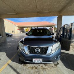 2014 Nissan Pathfinder
