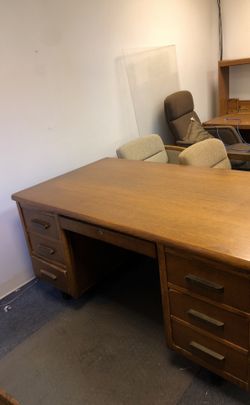 Big desk