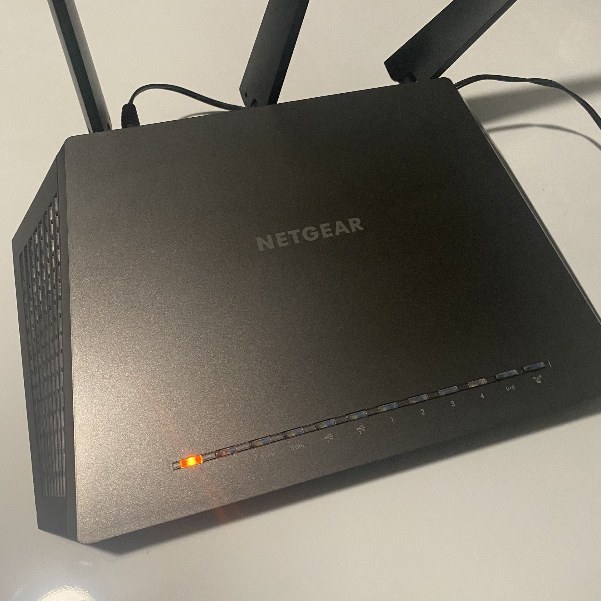 Netgear Nighthawk AC2300