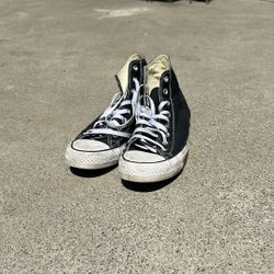 Converse Chuck Taylors *Barely Used*