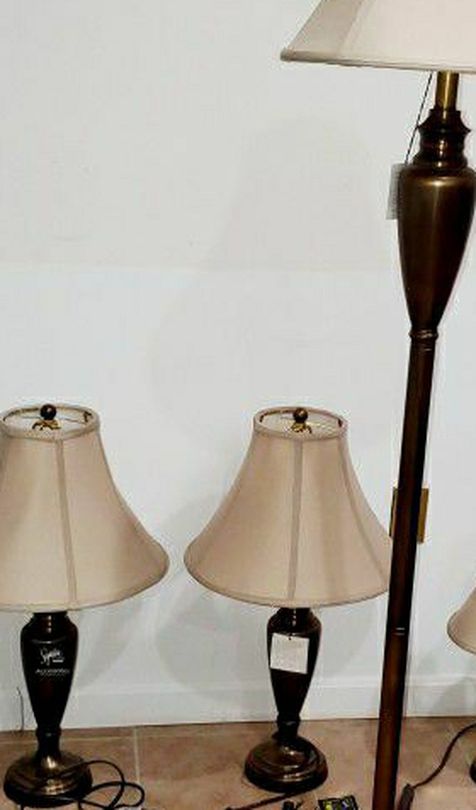 Ashley Furniture Antique Lamp Set Of 4