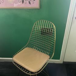 Retro Modern Metal Gold Chairs (set of 4) $50 OBO