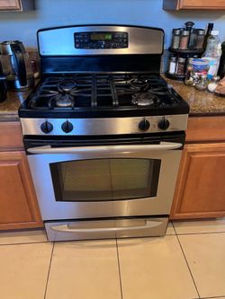 GE Profile Cook top /Oven standard size