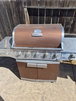BBQ GAS GRILL