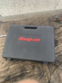 Snap-on 14.4 Battery Charger And Case
