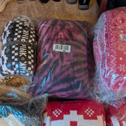 Victoria Secret Blankets 