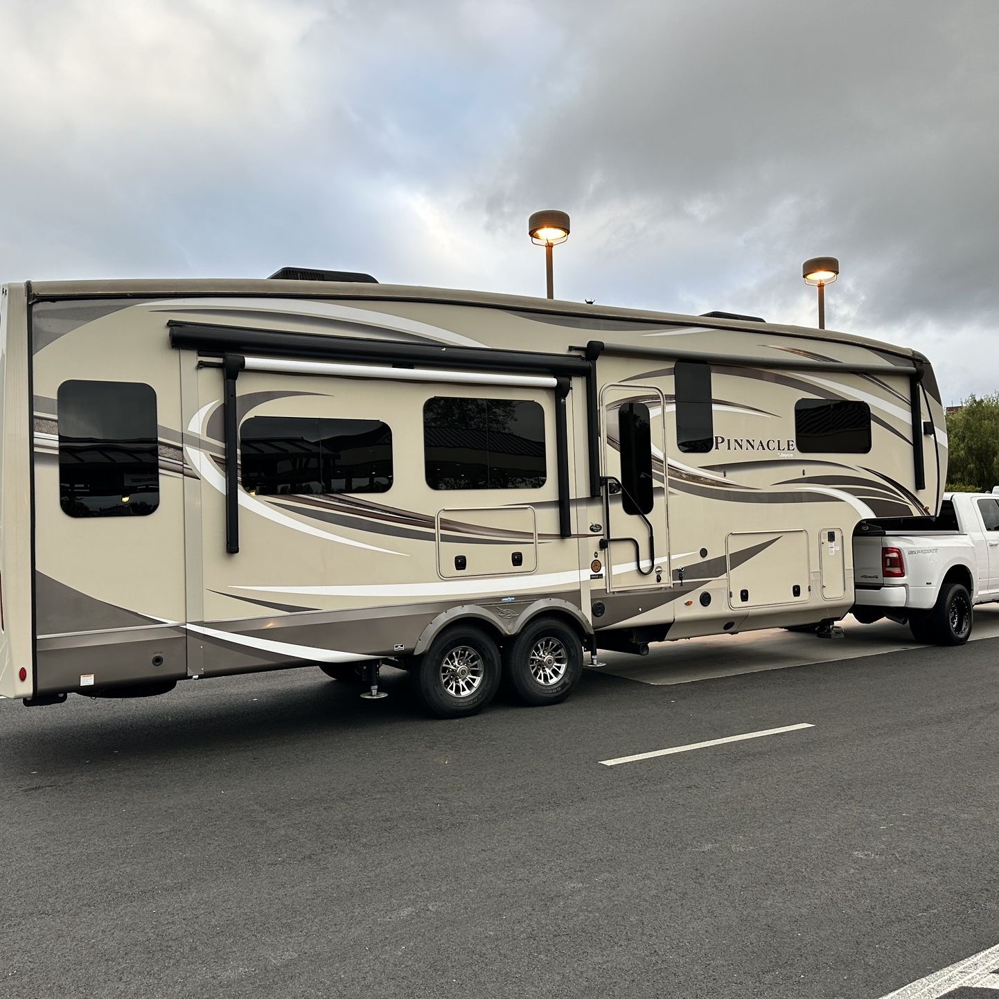 2020 Jayco Pinnacle 32rlts