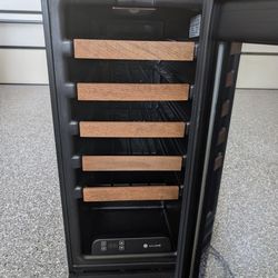 Uline Wine Refrigerator