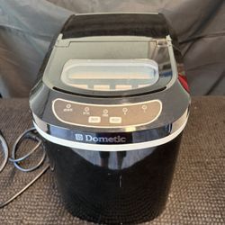Dometic Icemaker
