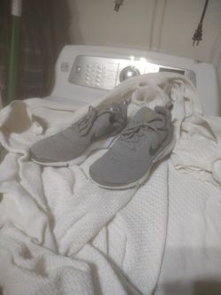 Women's Nike Shoes