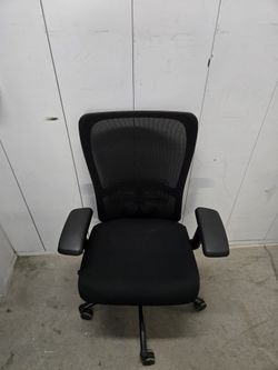 Haworth zody task chair $ 160