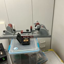 Tipton Best Gun Vise And Wheeler Level
