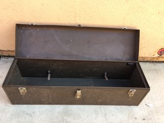 Kennedy tool box 32”x10”x9”