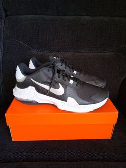 MEN'S NIKE AIR MAX IMPACT 4 SIZE 12.5 SHOE