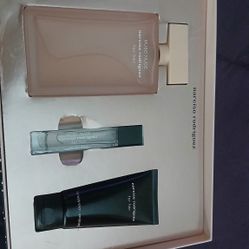 NARCISO RODRIGUEZ PERFUME SET 60