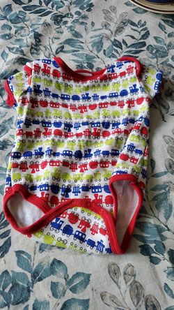 Baby outfit 3 to 6 months