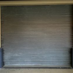 Roll Up Door 