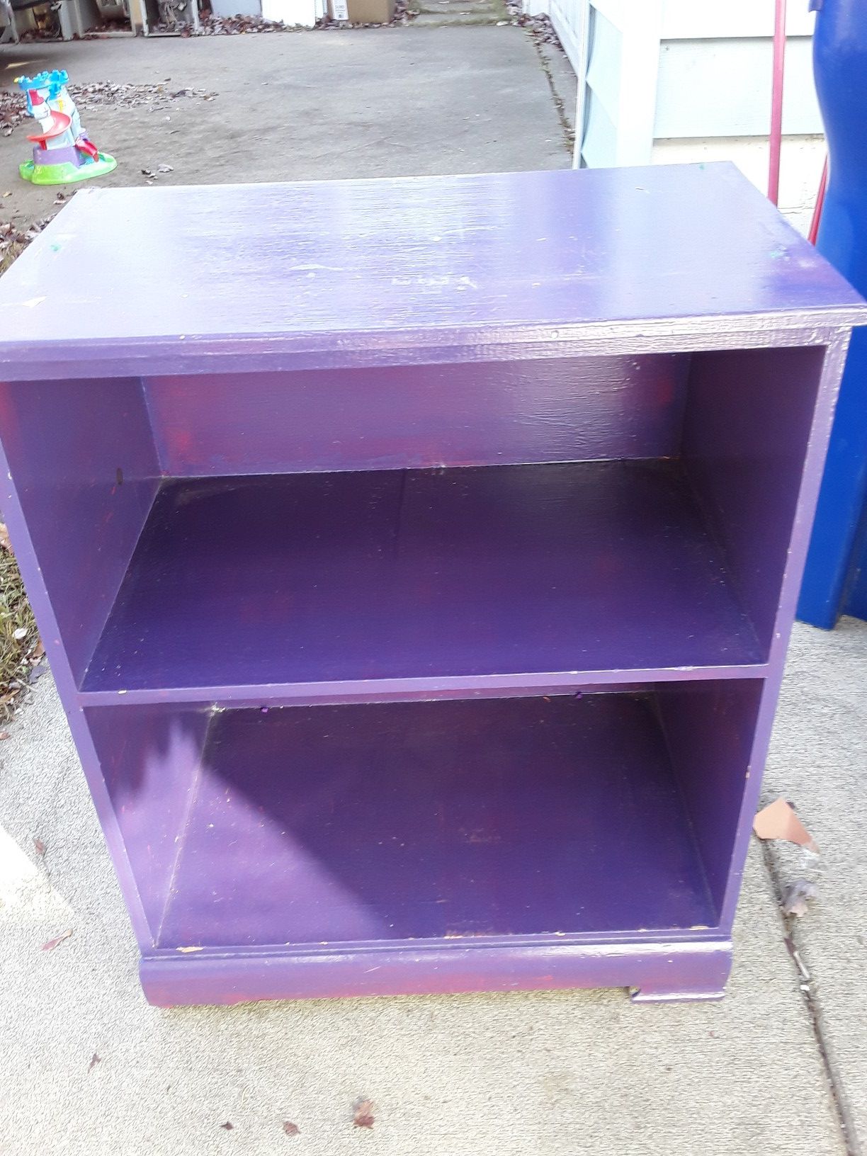Shelves $5 each