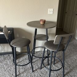 SMALL TABLE AND CHAIRS