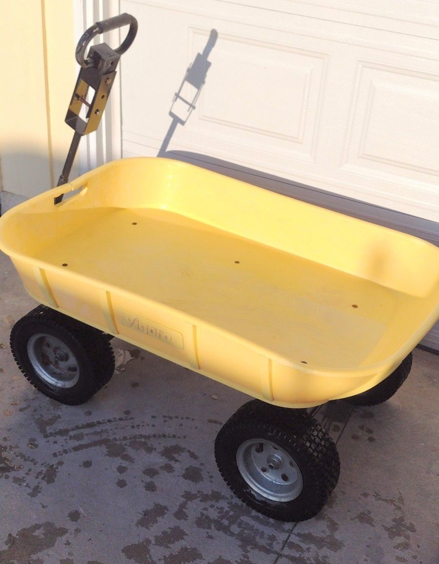 Large Vigaro  Wagon  Dumping Wheelbarrow  Large Off Road Tires