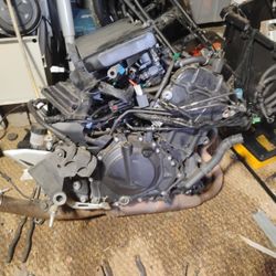 Parting Out A 2021 Ninja 400 