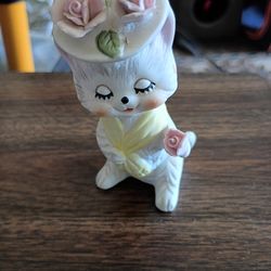 Napco Kitty figurine porcelain with hat and shawl.