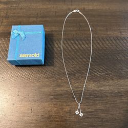 Silver Heart Dainty Necklace Brand New 