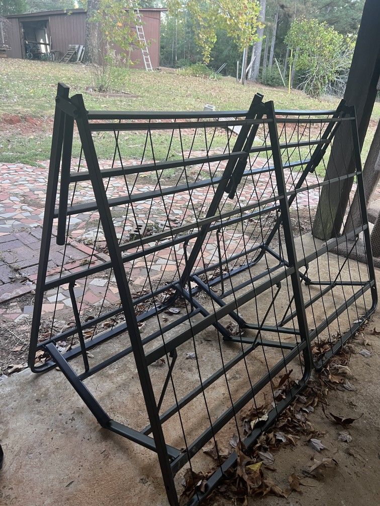 FREE Queen sized bed frame (Good Condition)