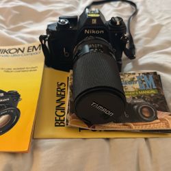 Nikon 35mm Film Camera 