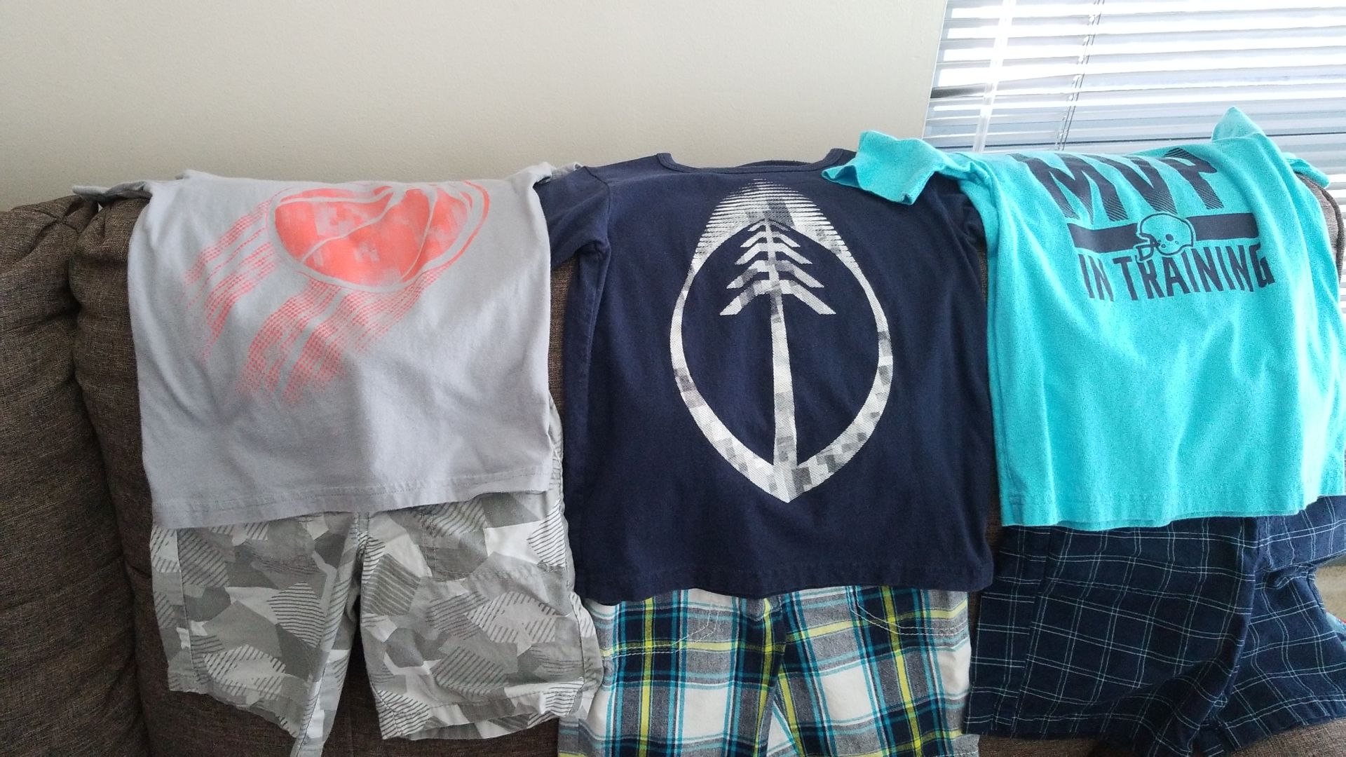 Toddler boys mix n match shirts & shorts