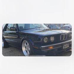 BMW E30 Convertible 